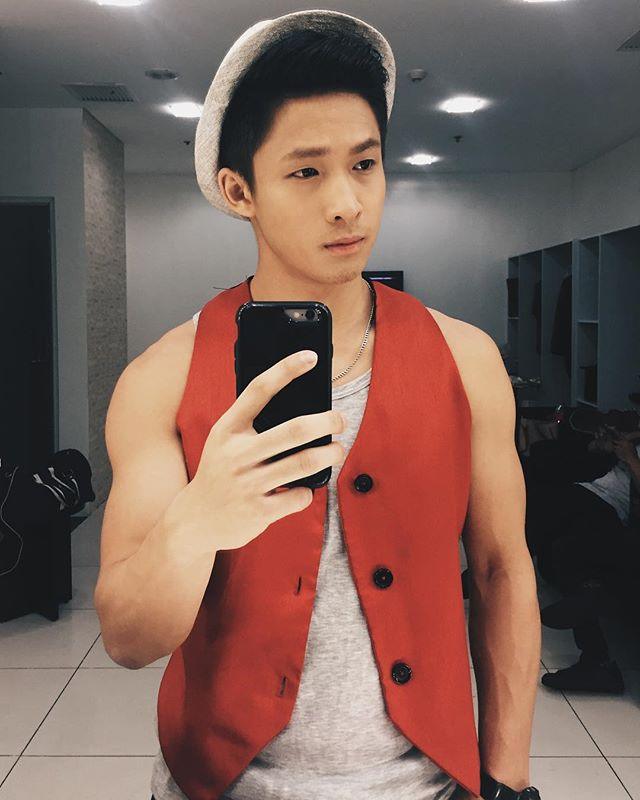 คนบ้าไรเท่จุง