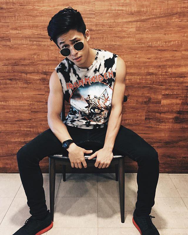 คนบ้าไรเท่จุง