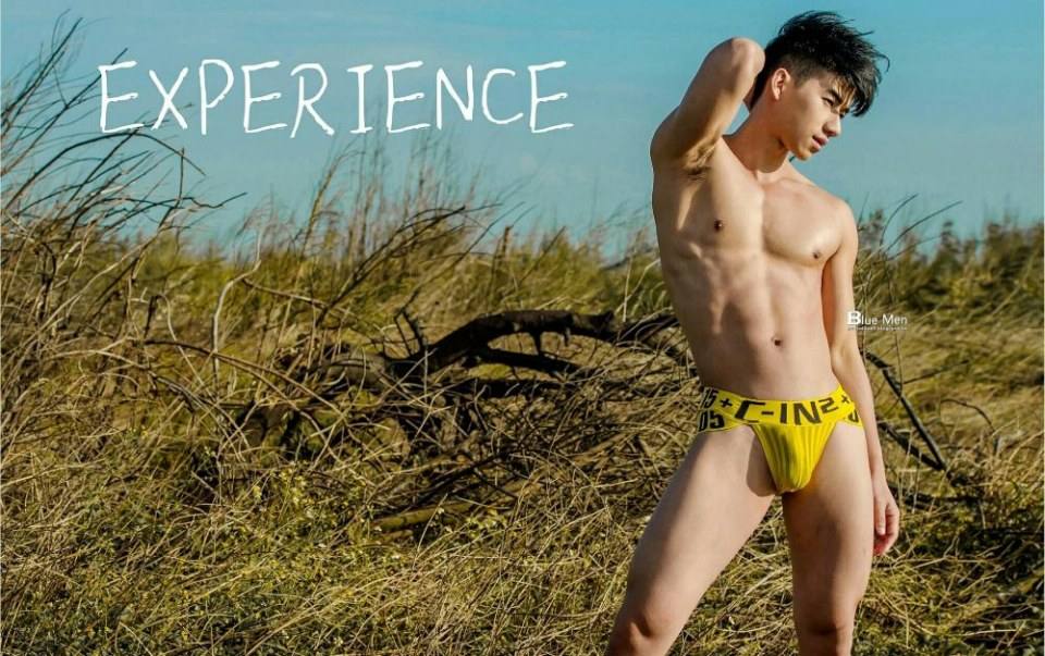 hot male 243 (18+)