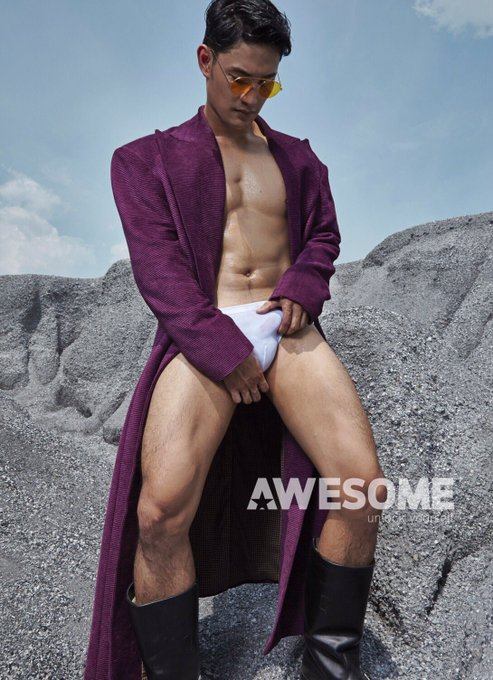 hot male 243 (18+)