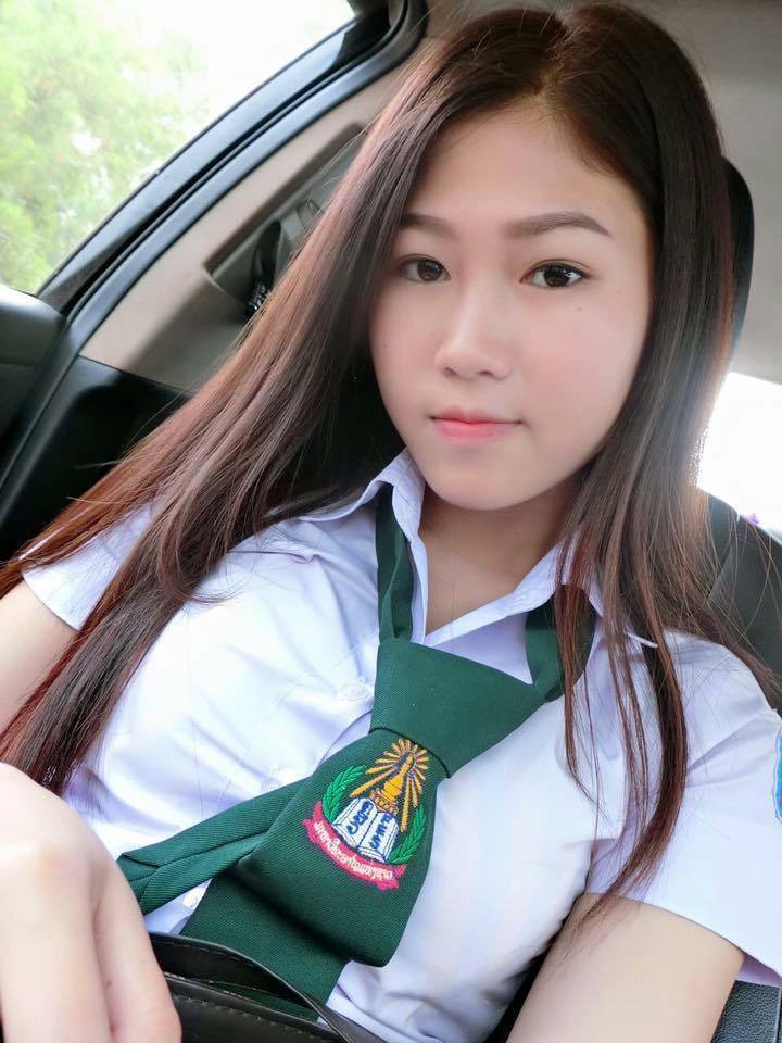 สาวลาวน่ารัก