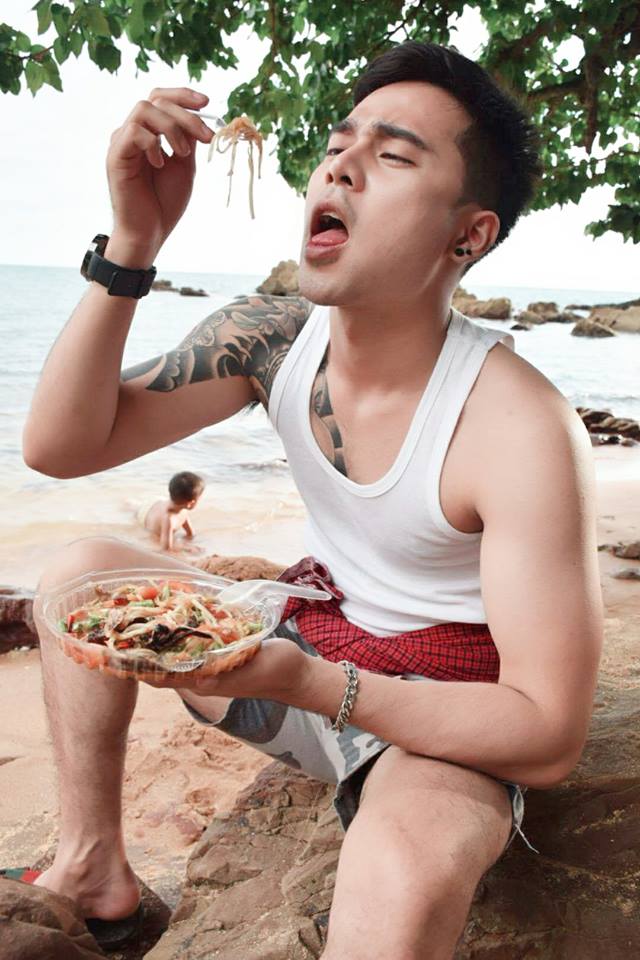แบบว่าชอบอ่ะ