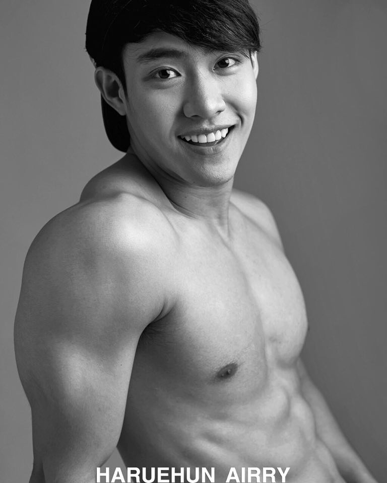 ยังไม่ทันโหลดเล่มเก่า เล่มใหม่มาอีกแล้ว แซ่บไม่หยุดเลยคนนี้!