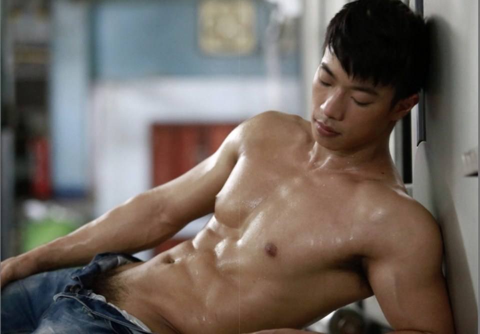 เบ๊บ อิทธิพร