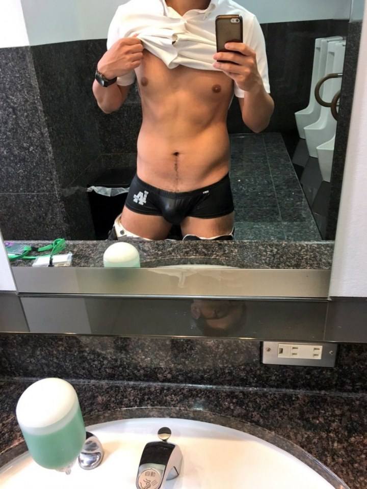 Hot guy in underwear 289