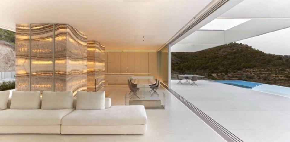 Quarry House by Ramon Esteve Estudio