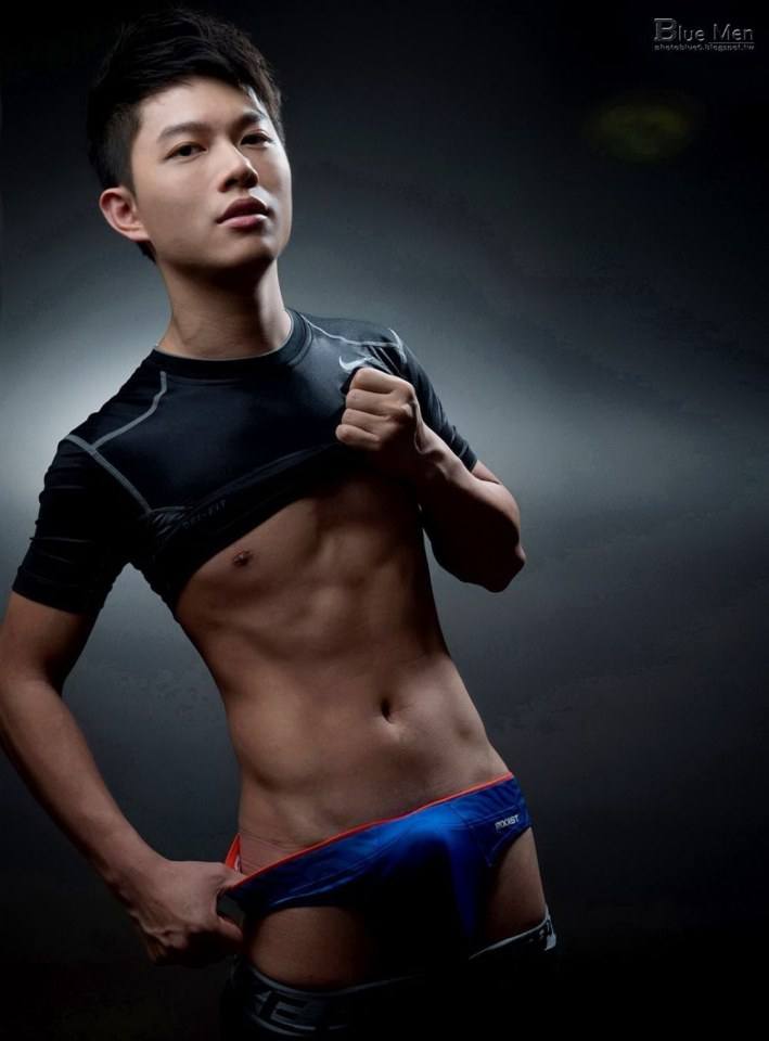 Hot guy in underwear 291