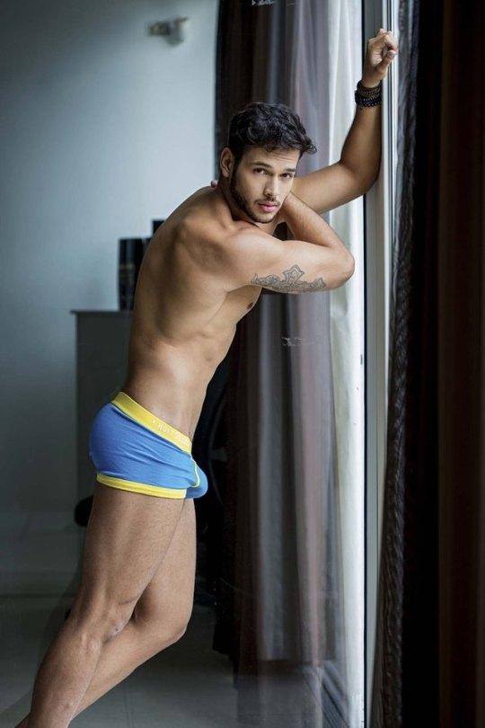Sexy Guy 121