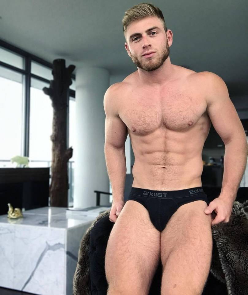 Sexy Guy 121