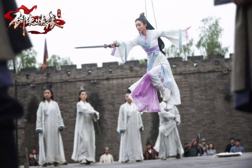 จ้าวลี่อิง 赵丽颖 เกม กระบี่มังกรหยก Legend of Swordman 劍俠情緣 Online