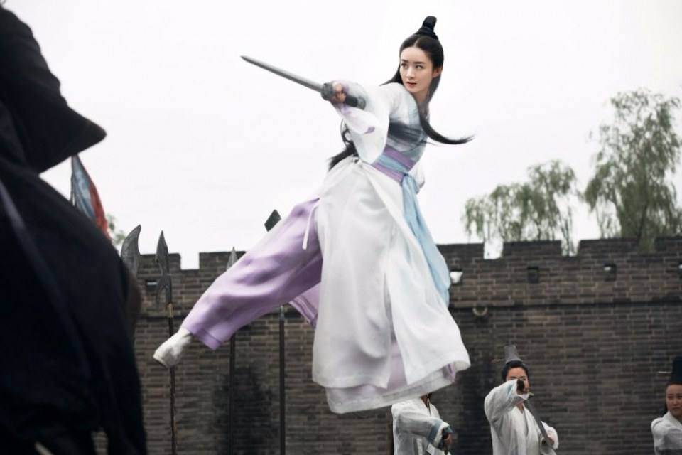 จ้าวลี่อิง 赵丽颖 เกม กระบี่มังกรหยก Legend of Swordman 劍俠情緣 Online