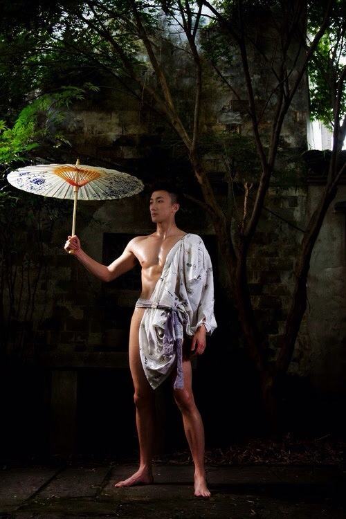 ถอดโชว์เรือนร่าง 1849