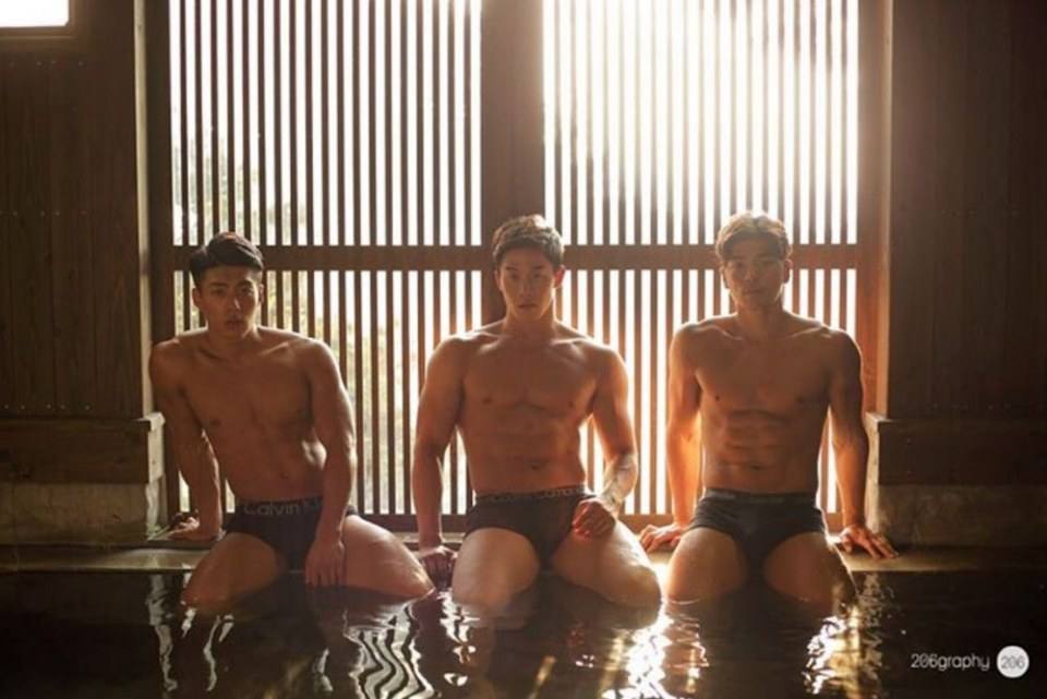 ถอดโชว์เรือนร่าง 1850