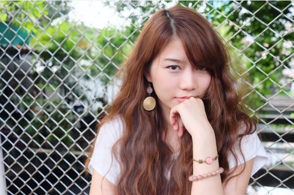 ฝ้าย อาภาภัทร