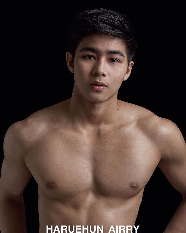 ส่องหมีแซ่บ