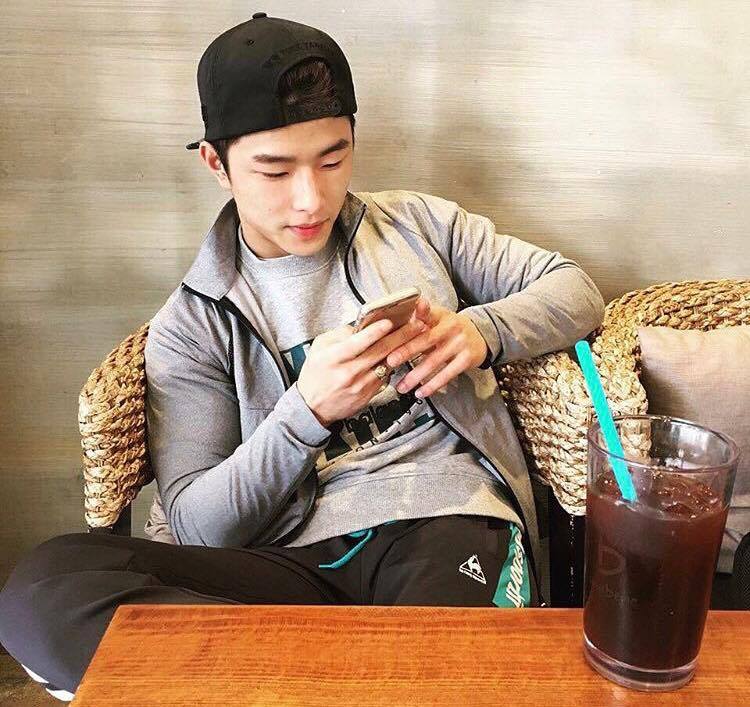พี่เกาหุ่นน่าซบ ๖