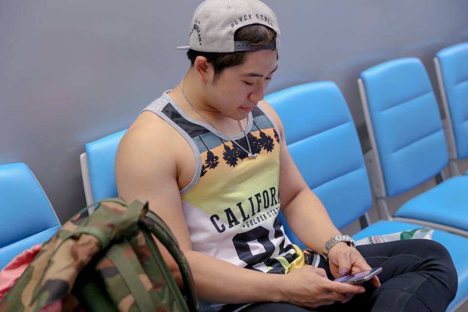 หมดไปอีกหนึ่งโฟลเดอร์ 2,220