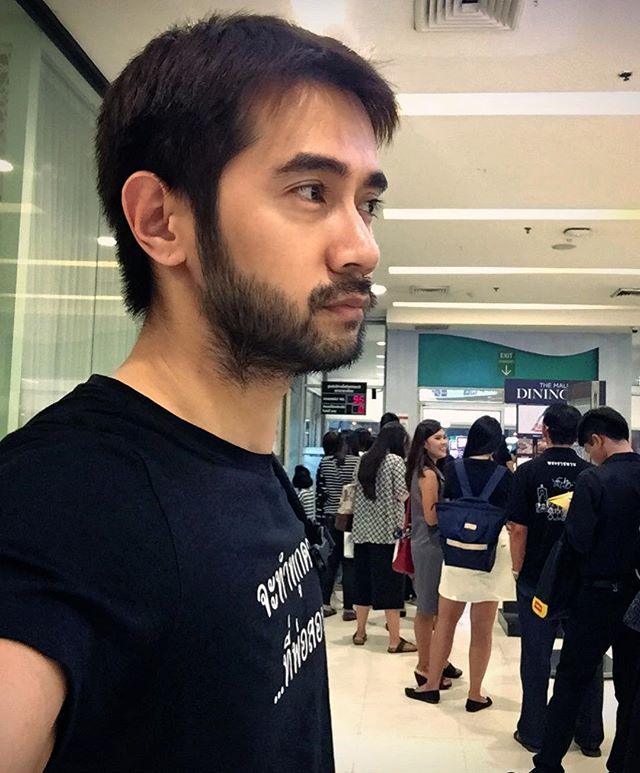 อาจารย์ โพร์ล่า เข้มจุง