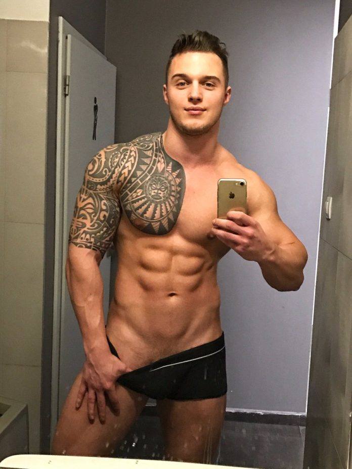 Reality Star Alex Bowen