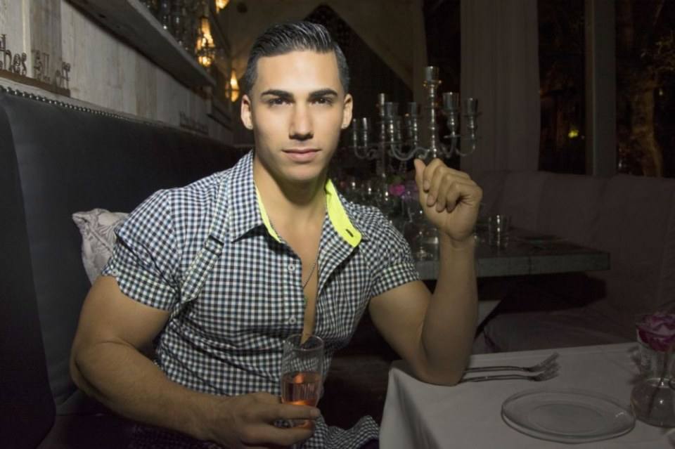 พระเอกหนังเกย์ TOP รุกตลอดกาล ( Topher DiMaggio )