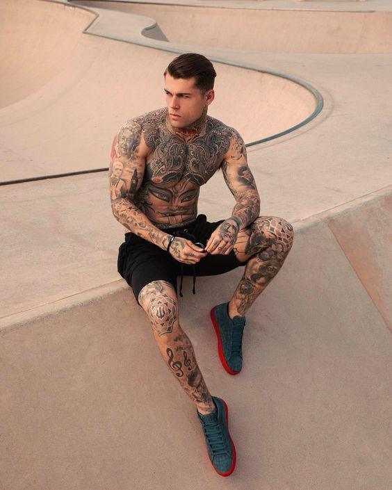 สตีเฟน เจมส์ Stephen James / ศิลปะของรอยสัก ผสม ลายไทย