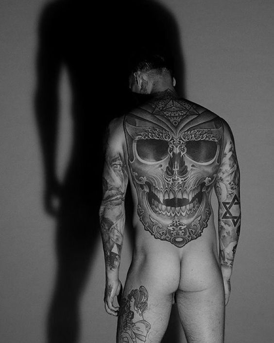 สตีเฟน เจมส์ Stephen James / ศิลปะของรอยสัก ผสม ลายไทย