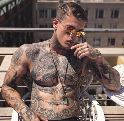 สตีเฟน เจมส์ Stephen James / ศิลปะของรอยสัก ผสม ลายไทย