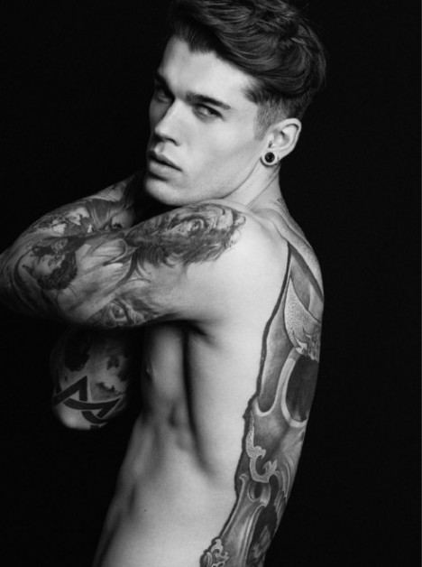 สตีเฟน เจมส์ Stephen James / ศิลปะของรอยสัก ผสม ลายไทย