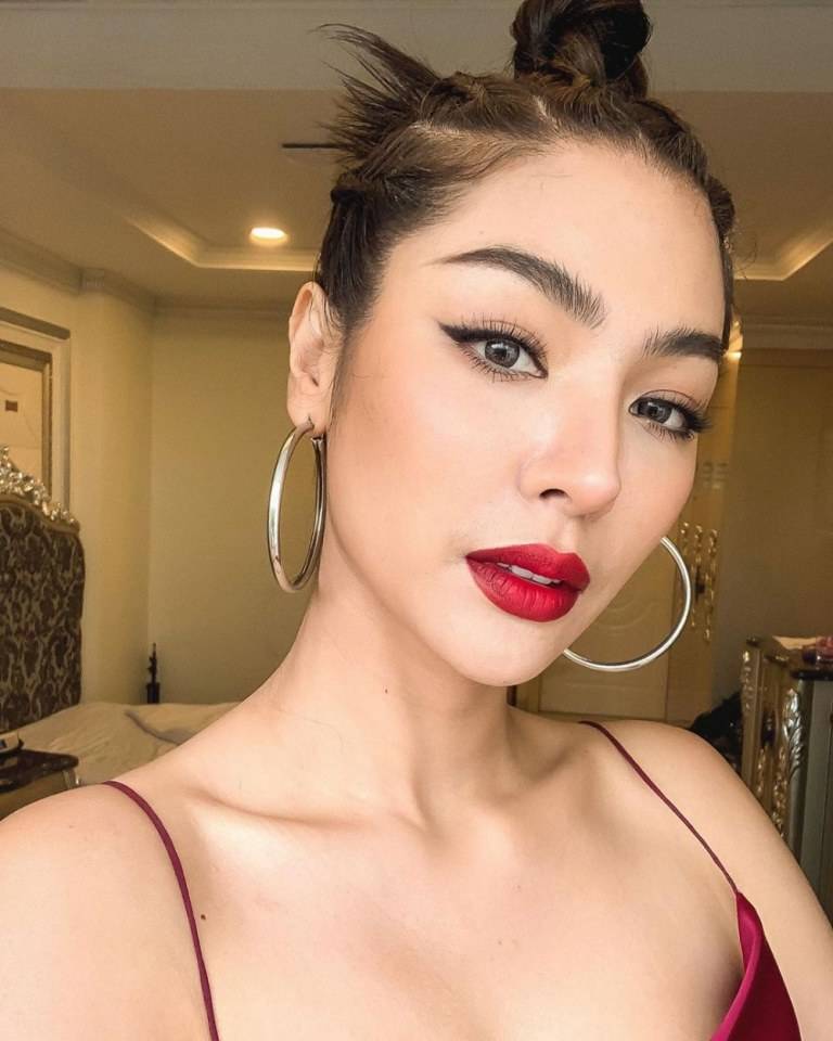 ฝ้าย สุภาพร