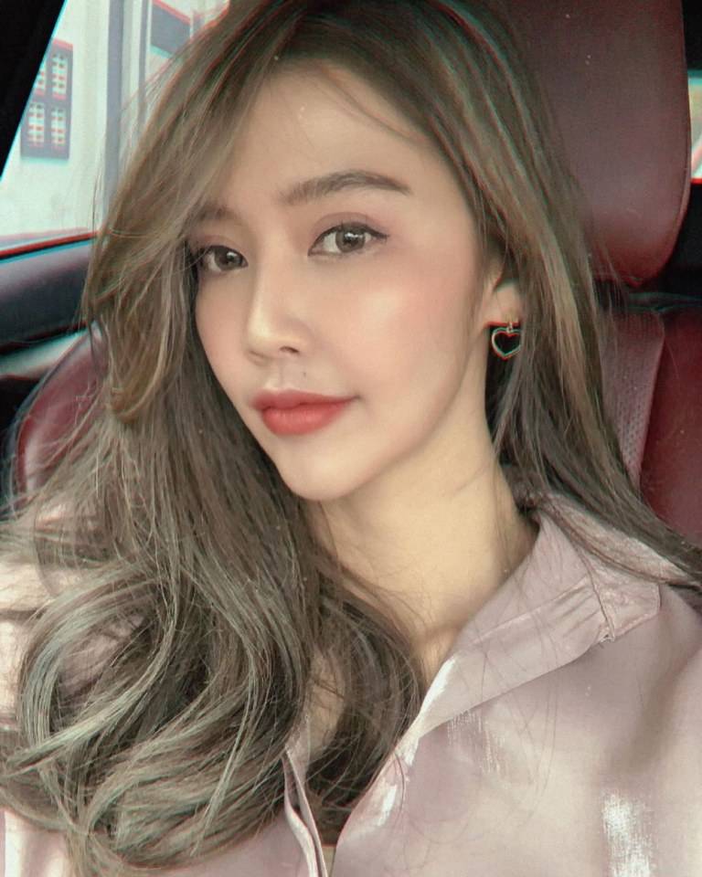 กุ๊กกิ๊ก กรกมล