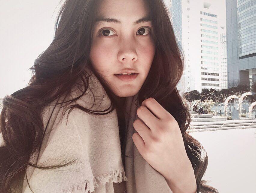 เจนี่- ประเทศสหรัฐอเมริกา.