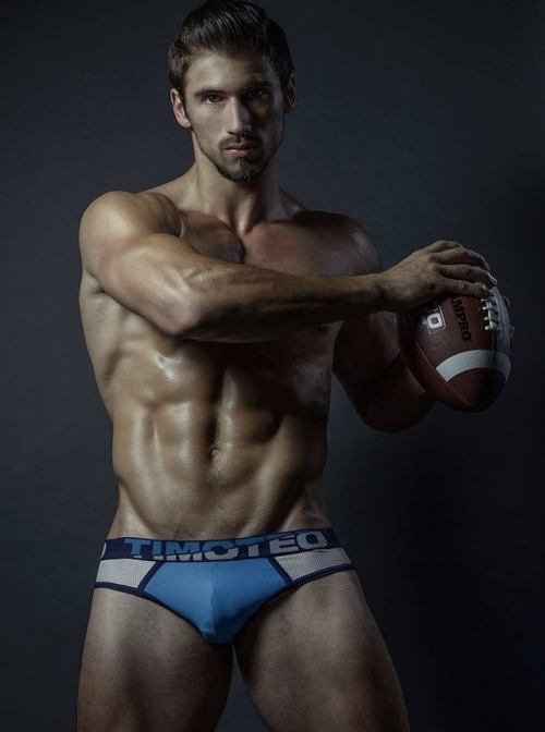 Hot guy in underwear 292