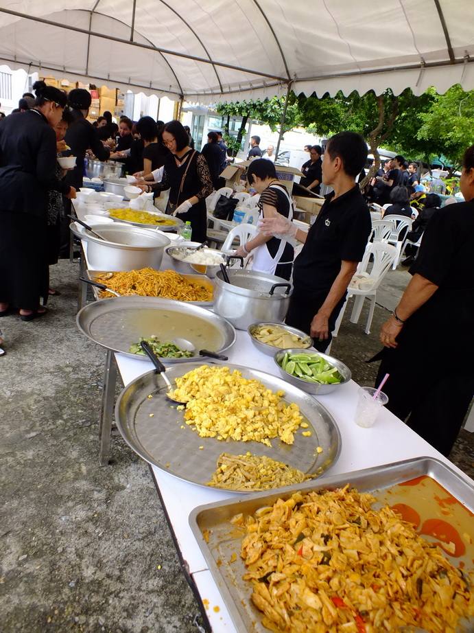จิตอาสาร่วมใจ ทำดีเพื่อพ่อ - 02 25-10-60  #ทำดีเพื่อพ่อ #คนไทยรักพ่อหลวง