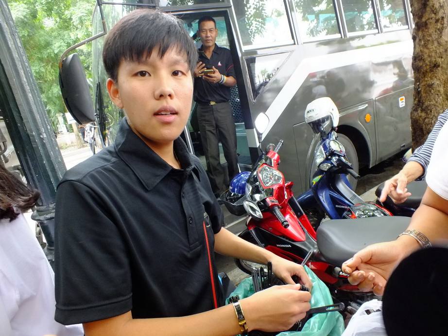 จิตอาสาร่วมใจ ทำดีเพื่อพ่อ - 01 25-10-60 #ทำดีเพื่อพ่อ #คนไทยรักพ่อหลวง