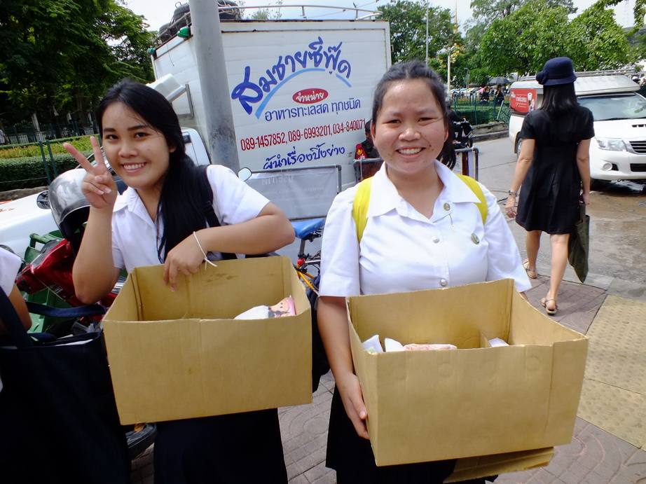 จิตอาสาร่วมใจ ทำดีเพื่อพ่อ - 01 25-10-60 #ทำดีเพื่อพ่อ #คนไทยรักพ่อหลวง