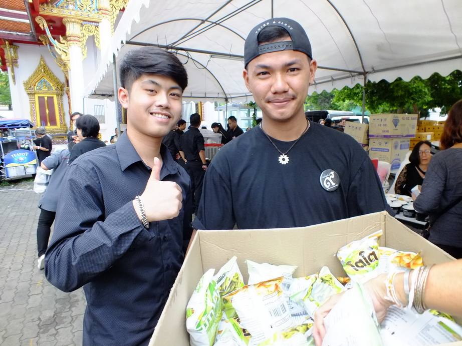 จิตอาสาร่วมใจ ทำดีเพื่อพ่อ - 05 25-10-60  #ทำดีเพื่อพ่อ #คนไทยรักพ่อหลวง