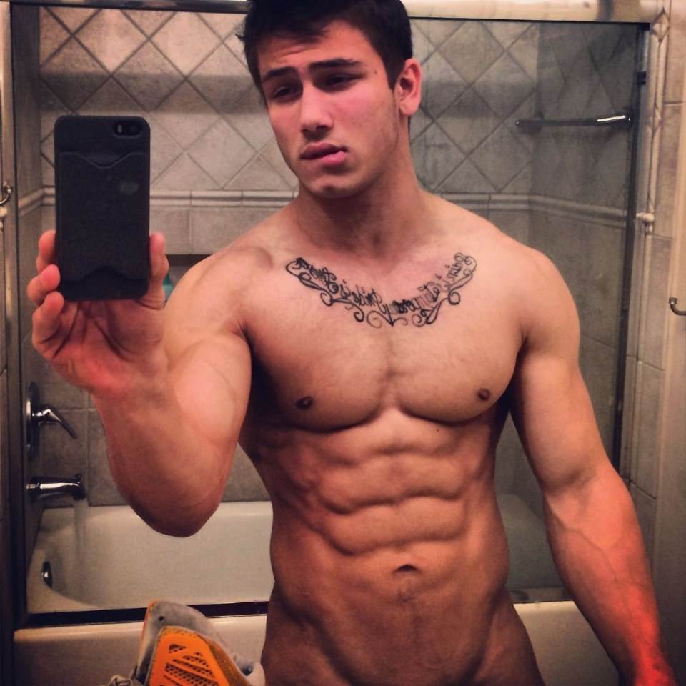 Man Crush of the Day: Fitness Model Andrew England