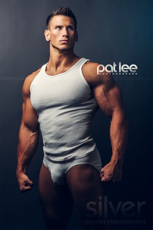 Man Crush of the Day: Fitness Model Andrew England