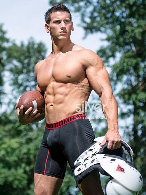 Man Crush of the Day: Fitness Model Andrew England