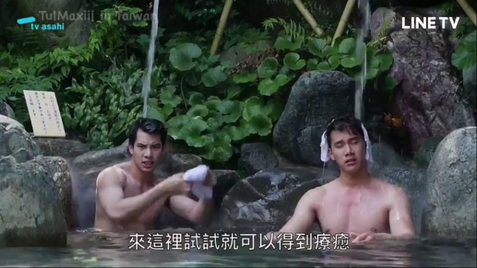 ใสๆของใผใหญ่กว่ากันแงนมองจนคอชิหลุดแล้วก็บ่เห็น ตากล้องเอยช่วยชูมในน้ำแม็คช์ตุลยช่วยลุกขึ้นแด่Athit Uthai The Journry