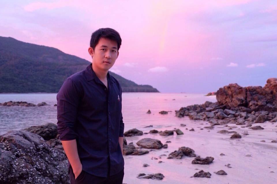 อาภรณ์ดำ 2,223