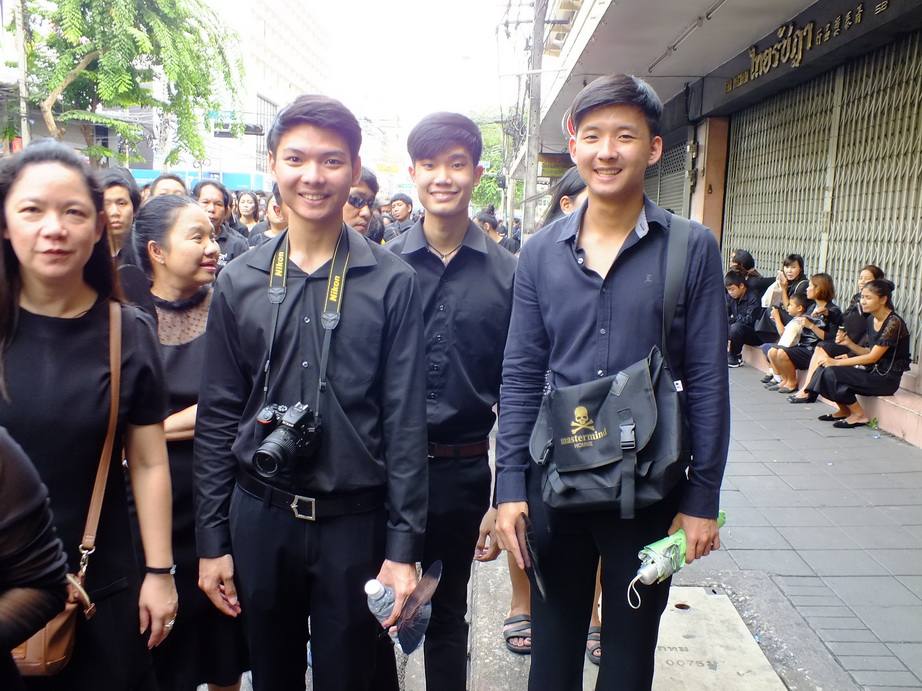 จิตอาสาร่วมใจ ทำดีเพื่อพ่อ - 14 26-10-60 #ทำดีเพื่อพ่อ #คนไทยรักพ่อหลวง
