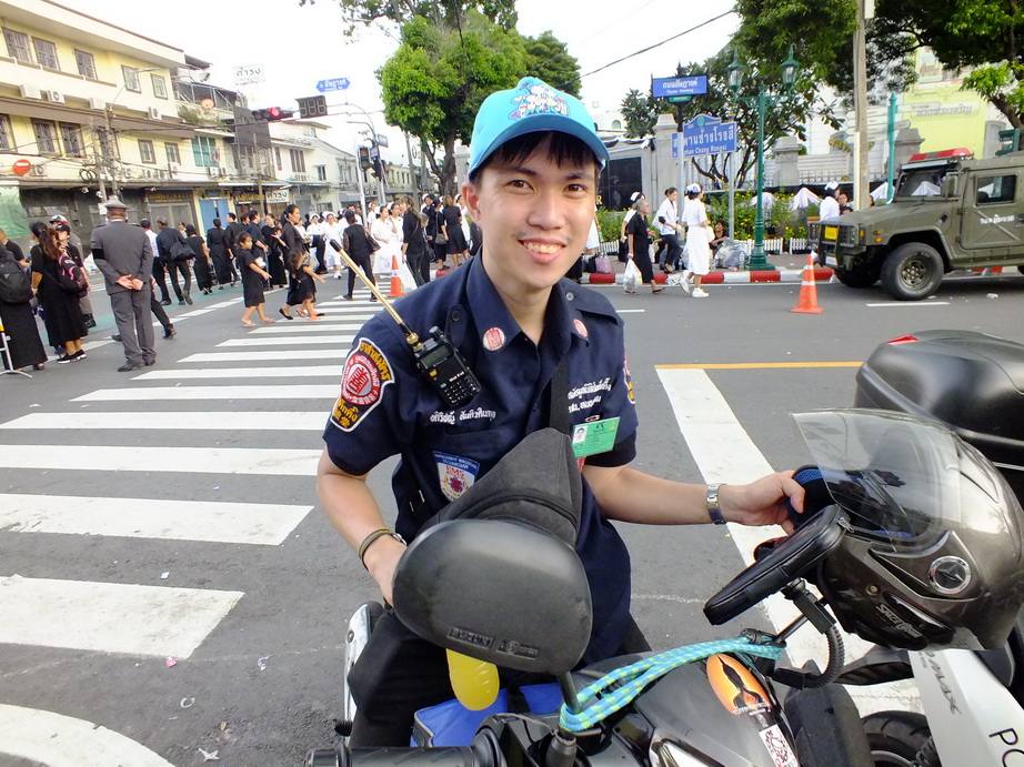 จิตอาสาร่วมใจ ทำดีเพื่อพ่อ - 18 26-10-60 #ทำดีเพื่อพ่อ #คนไทยรักพ่อหลวง