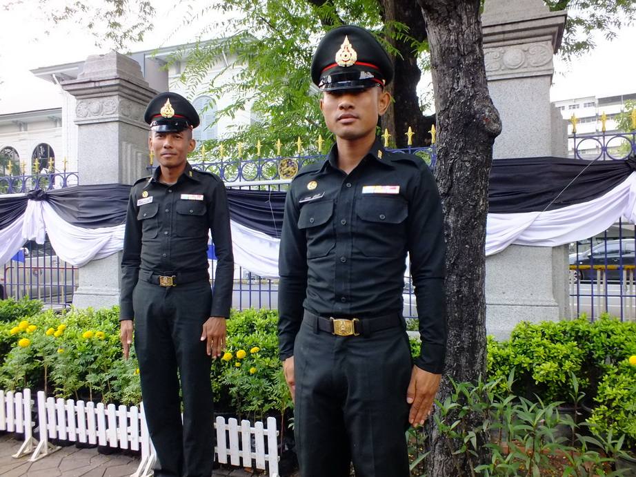 จิตอาสาร่วมใจ ทำดีเพื่อพ่อ - 18 26-10-60 #ทำดีเพื่อพ่อ #คนไทยรักพ่อหลวง