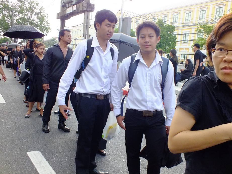 จิตอาสาร่วมใจ ทำดีเพื่อพ่อ - 18 26-10-60 #ทำดีเพื่อพ่อ #คนไทยรักพ่อหลวง