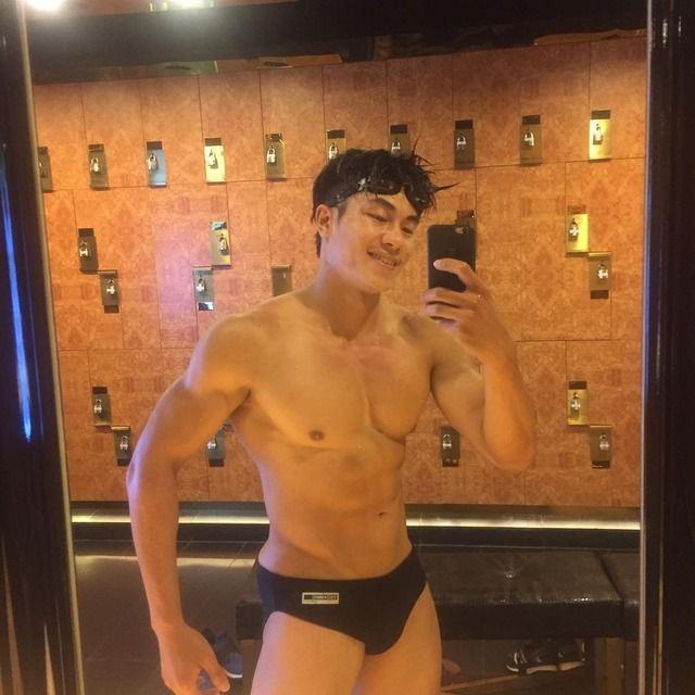 Hot guy in underwear 294