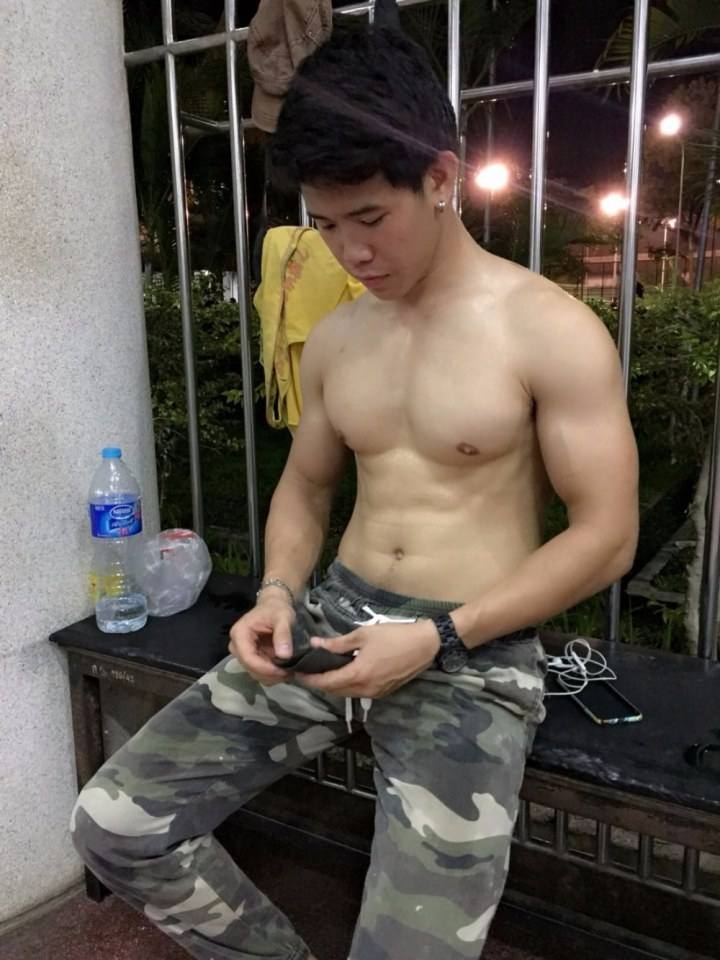 ล่ำอูมมมม