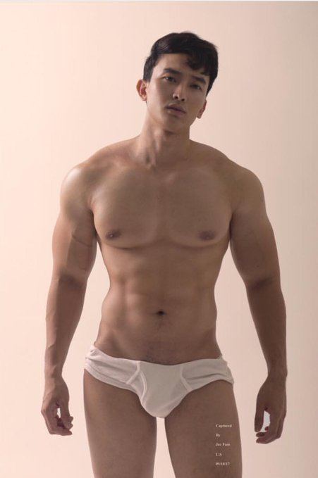hot male 247 (18+)