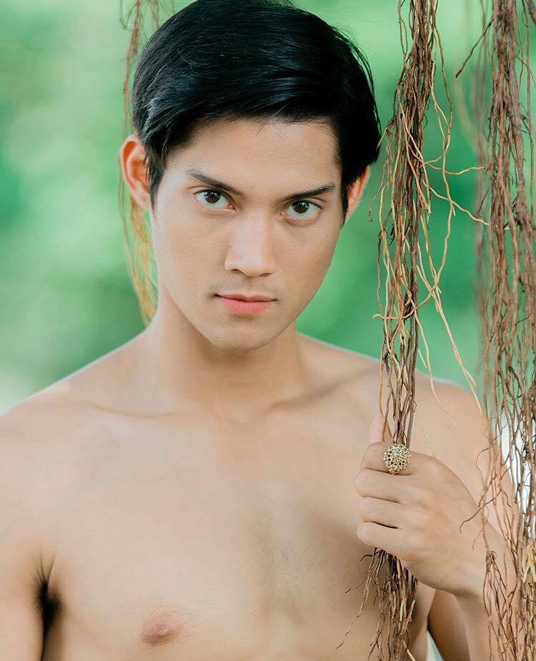 ลอยกระทงที่ม.เกษตรกันครับ