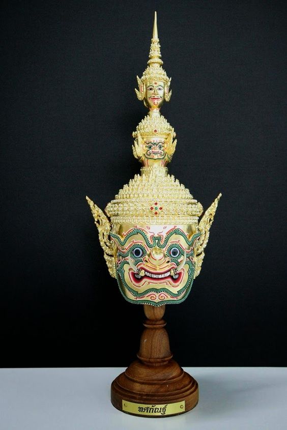 ความยิ่งใหญ่ ของ  โขน ศิลปะการแสดงชั้นสูงของไทย